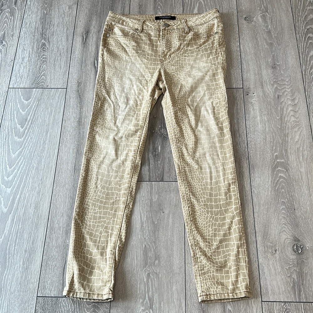Liverpool Jeans - Picture 3 of 9